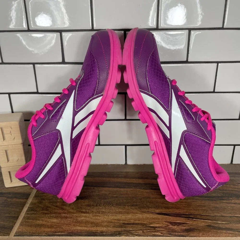 Reebok Yourflex Youth Girl's Size 5.5 Shoes Purple Pink Trainers Sneakers